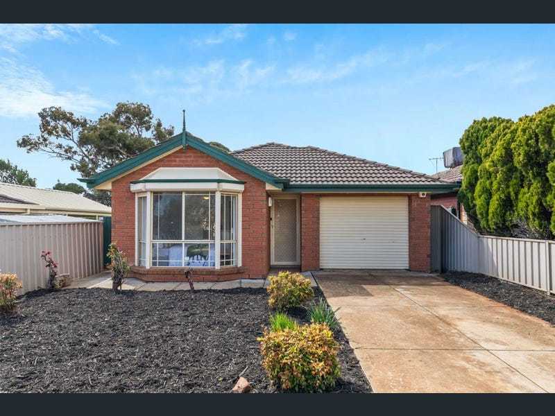 28 Blackwood Drive, Craigmore SA