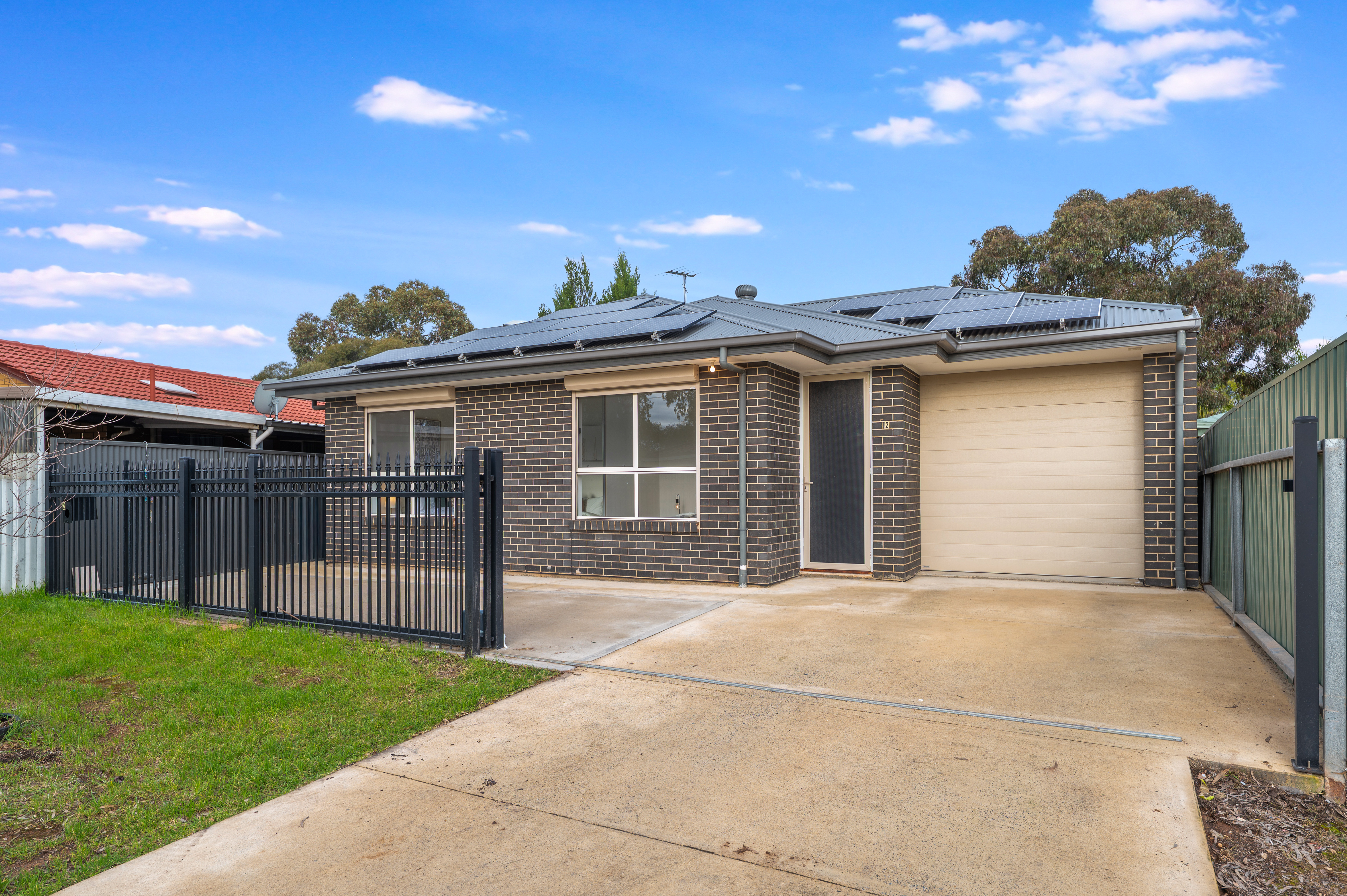 2 Linwood Crescent, Parafield Gardens SA