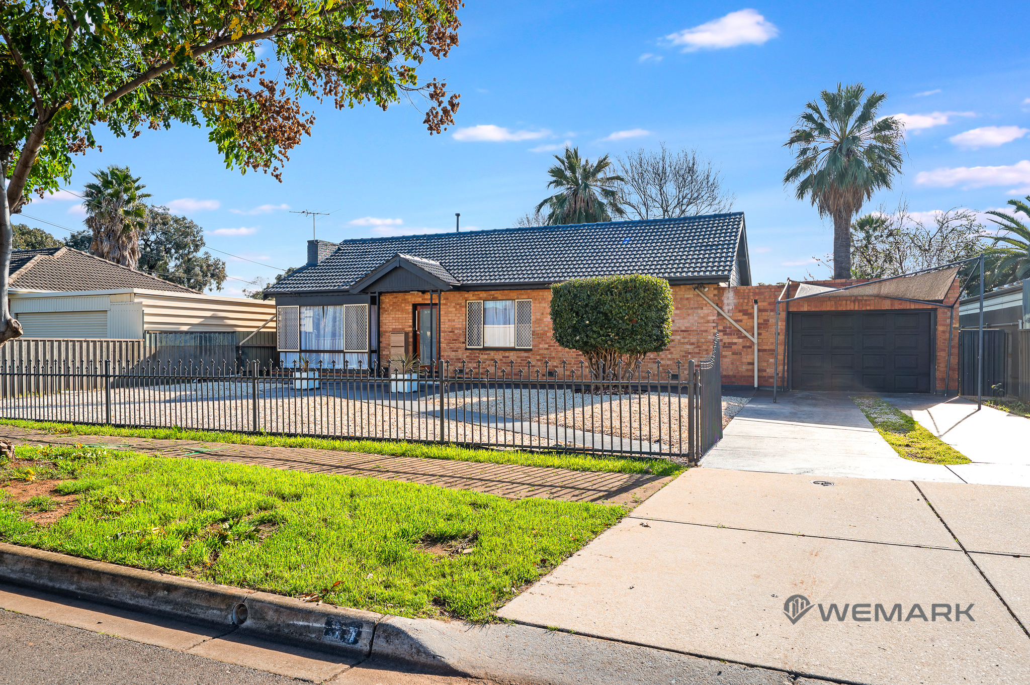 37 Aberdeen Crescent, Brahma Lodge SA