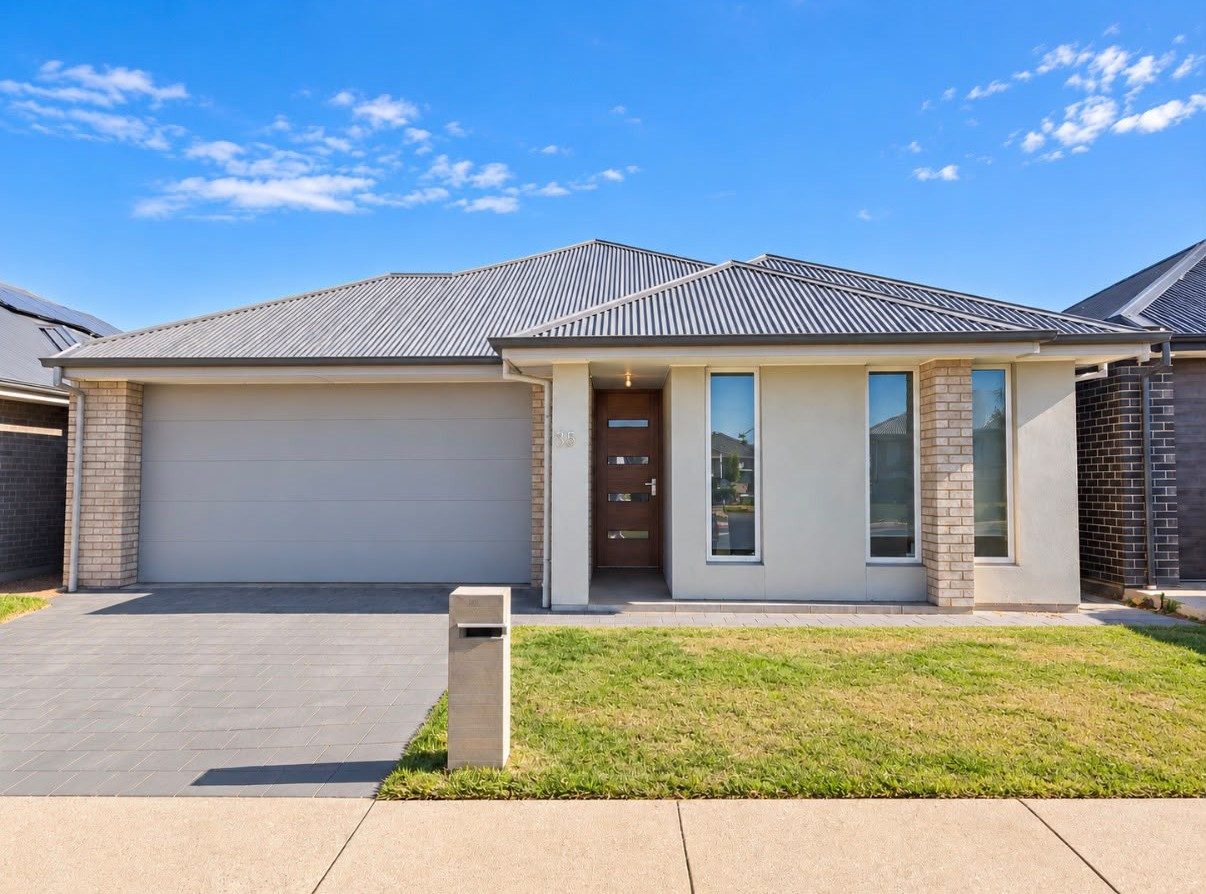 35 Windmill Circuit, Riverlea Park SA